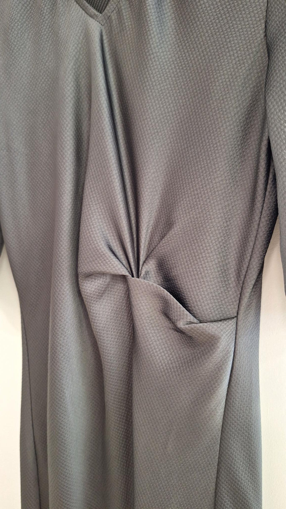 KApristine Dress in Black Oyster