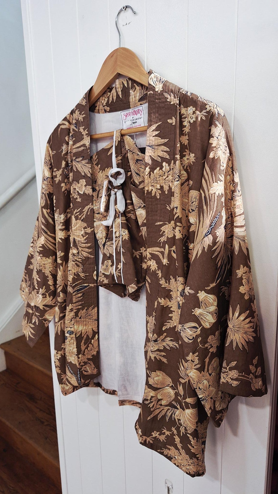 Short Kimono in Coffee Blossom