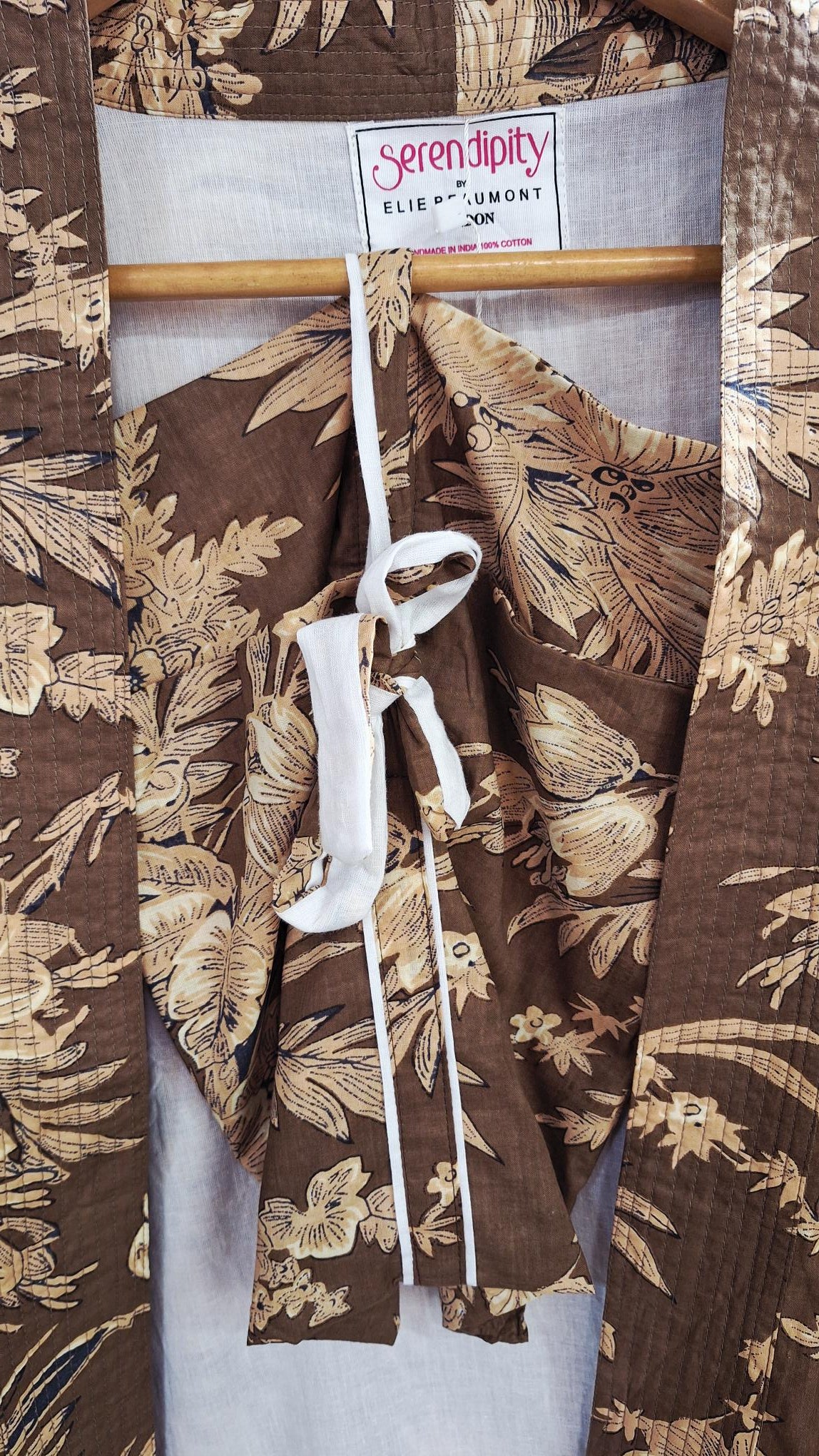 Short Kimono in Coffee Blossom