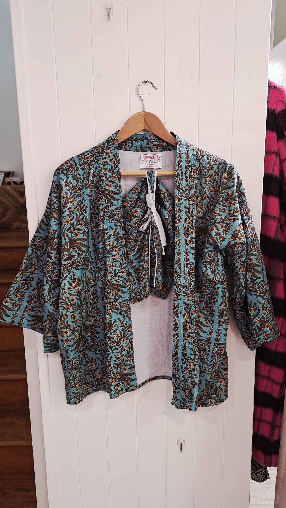 Short Kimono in Blue Baroque