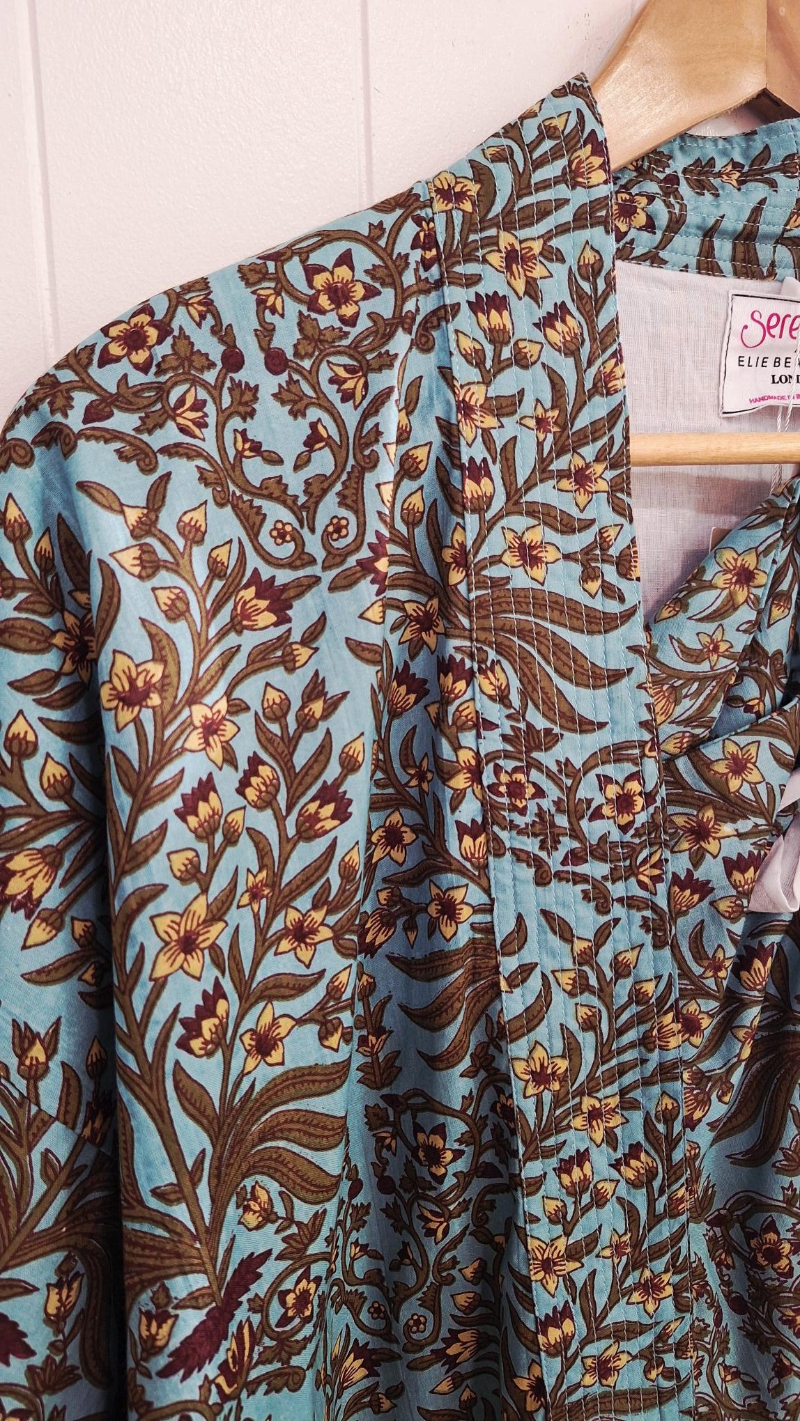 Short Kimono in Blue Baroque