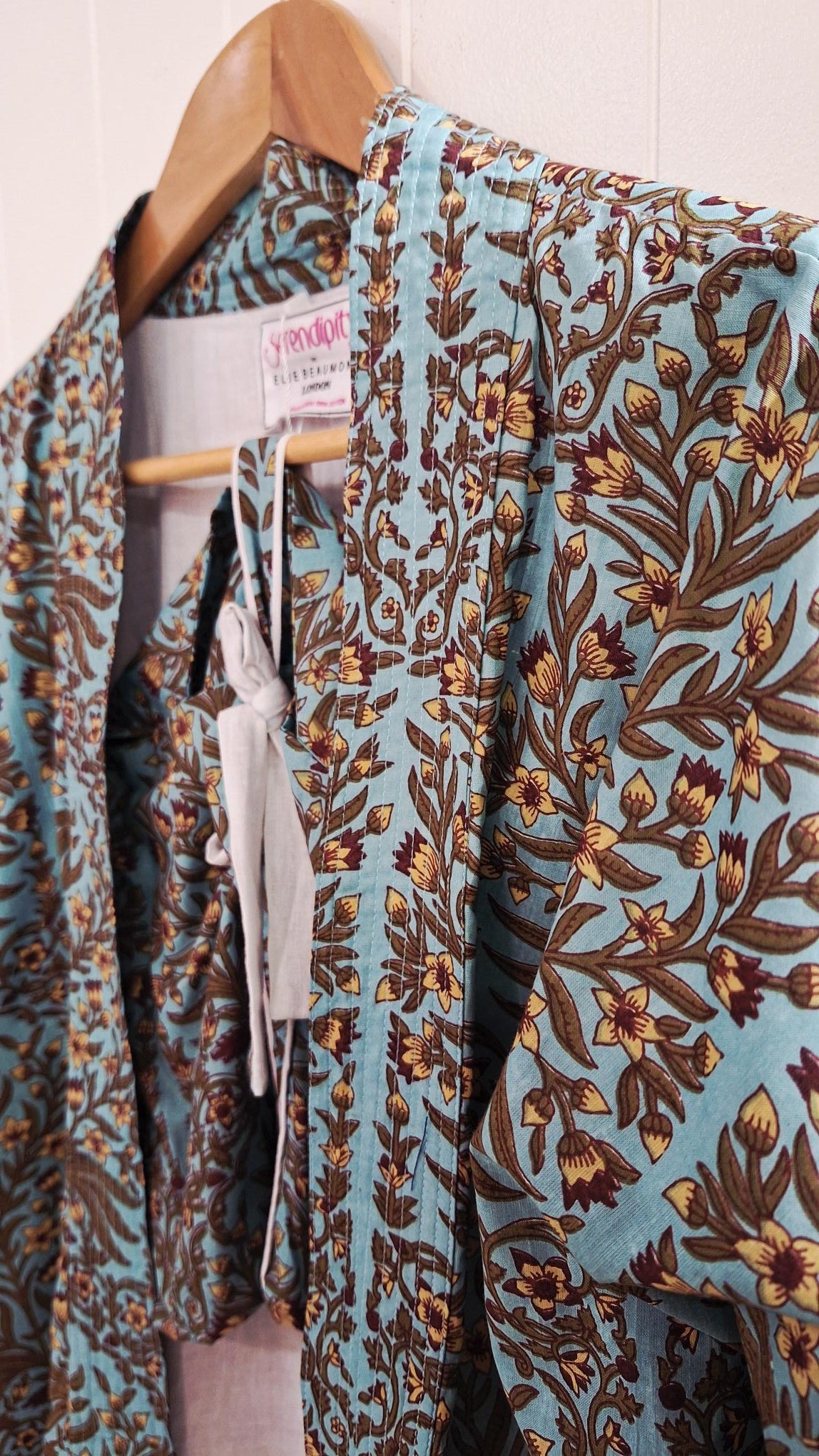 Short Kimono in Blue Baroque