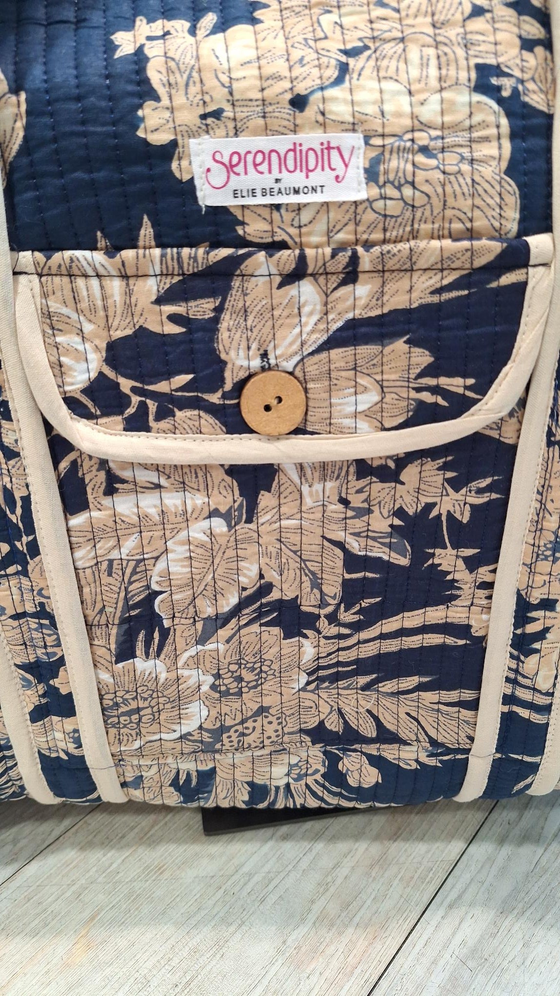 Serendipity Duffle Bag in Midnight Blossom