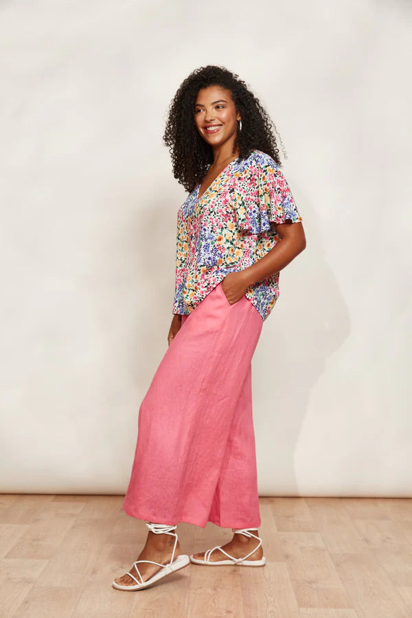 Halcyon Cropped Trousers in Bright Pink