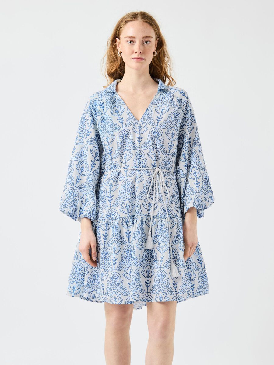 YASCINNI Short Dress in White & Blue Print
