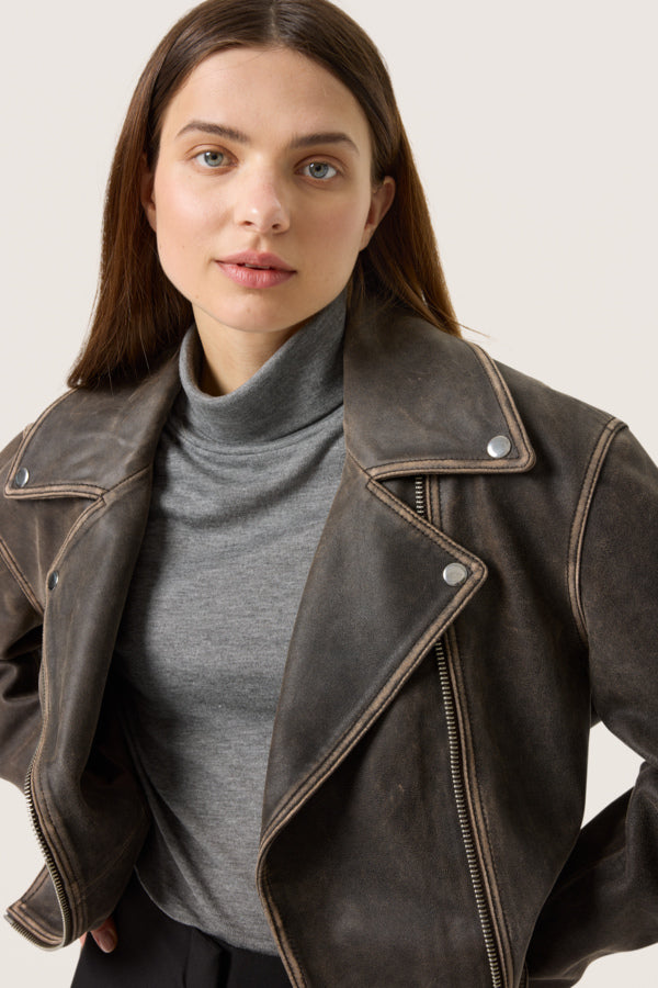 SLFiorella Leather Jacket in Worn Down Black