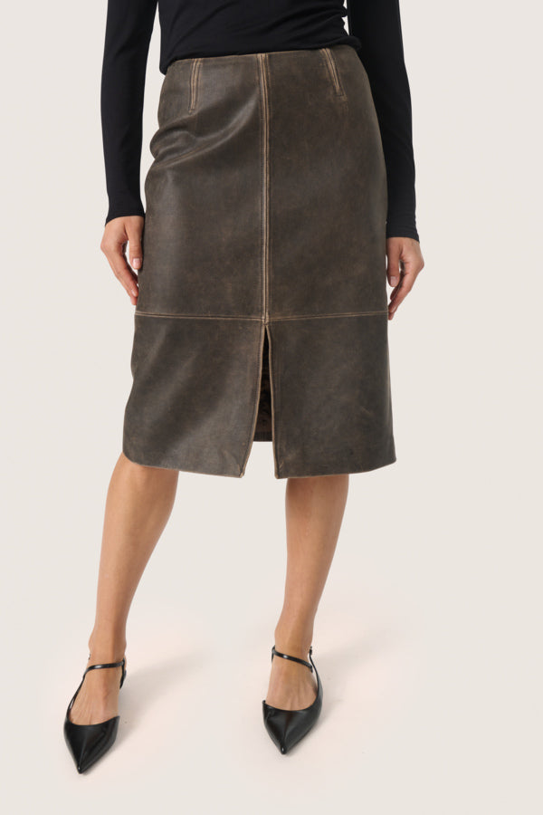 SLFiorella Leather Skirt in Worn Down Black