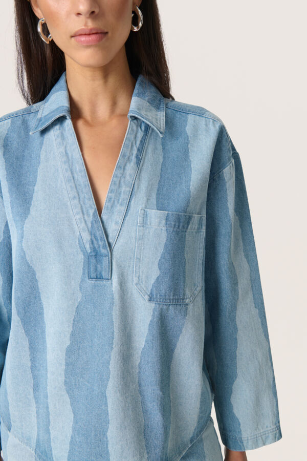 SLMaisa Long Sleeved Blouse in Medium Blue Torn Stripes
