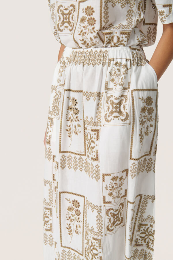 SLReesha Skirt in Broken White