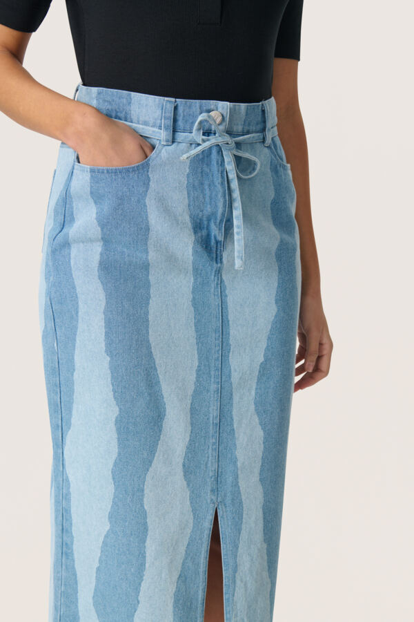 SLMaisa Skirt in Medium Blue Torn Stripes