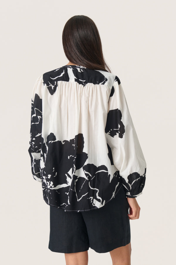 SLJoanne Long Sleeved Shirt in Whisper White Mega Flower