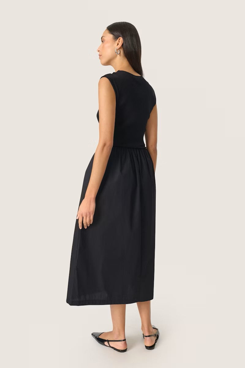 SLSimone Phoebe Dress in Black
