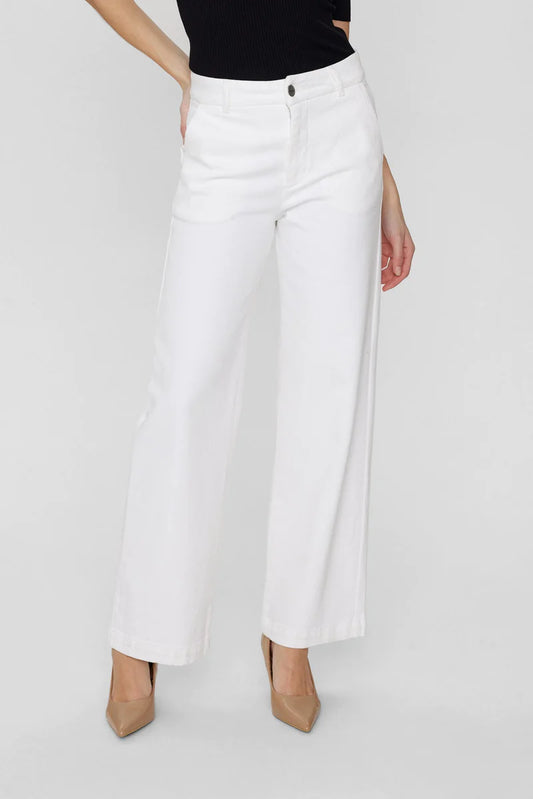 Nuamber Jeans in Cloud Dancer