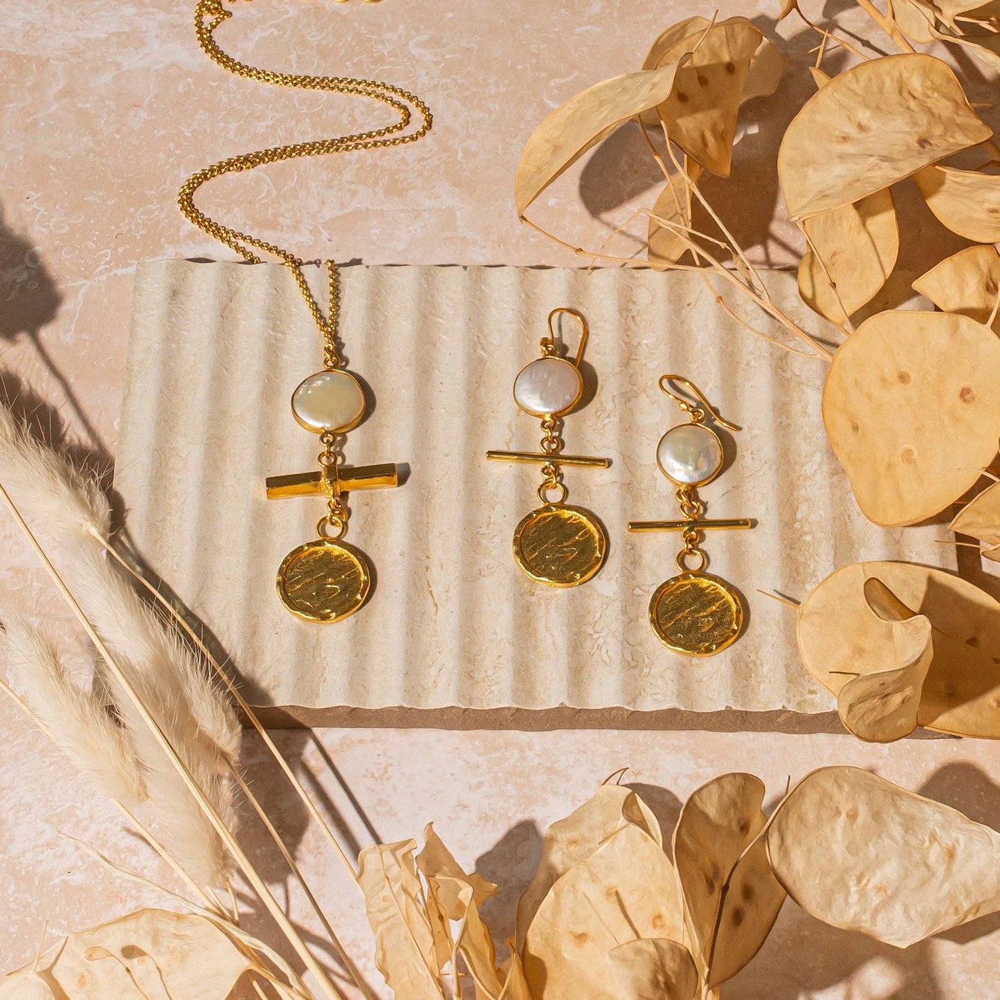 Juliette Earrings Pearl