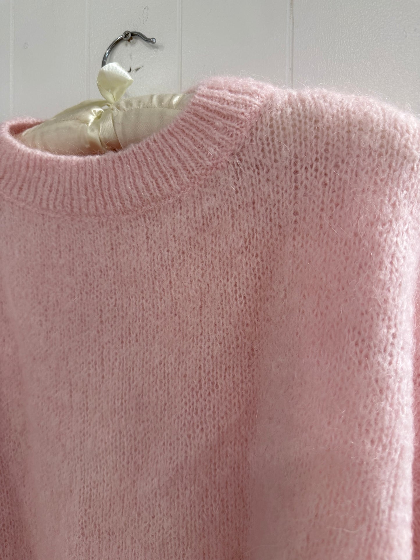 Round Neck Mohair Sweater in Pink