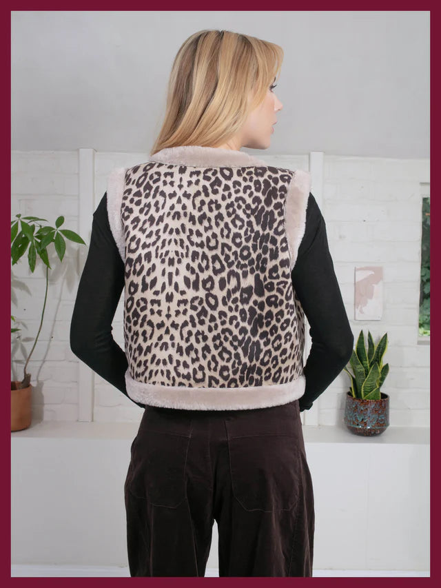 Arnica Leopard Gilet