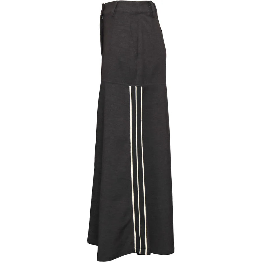 Madonna Skirt in Black