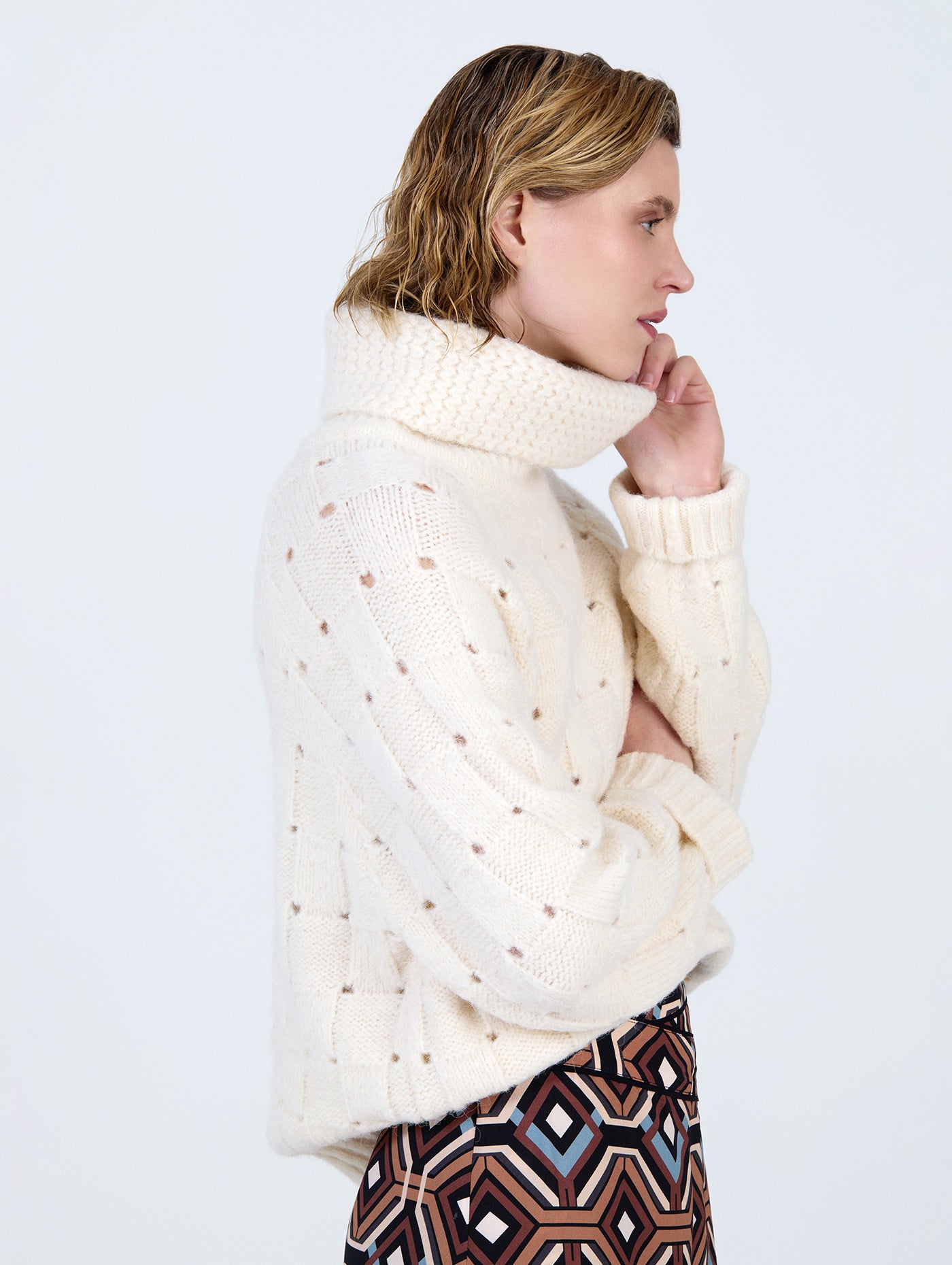 Weft Knitted Sweater