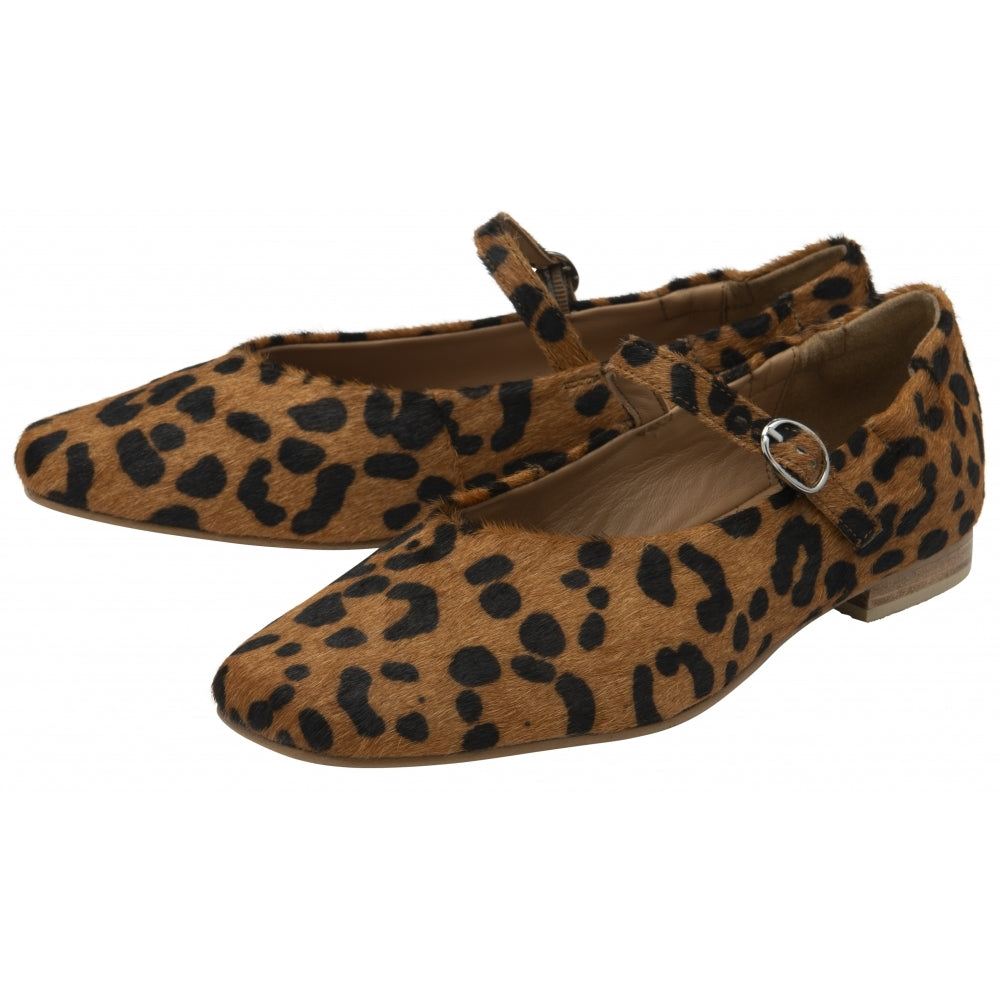 Animal-Print Leather Lanton Flat Shoes