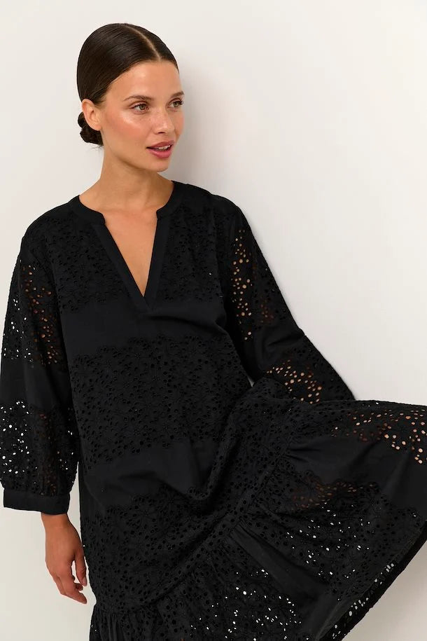 KAsiruia Dress