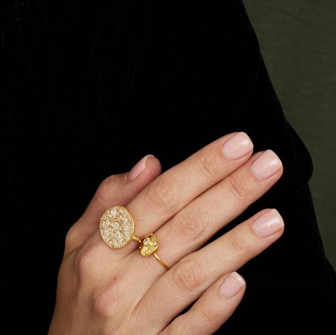 Tully Oversize Crystal Disc Gold Ring