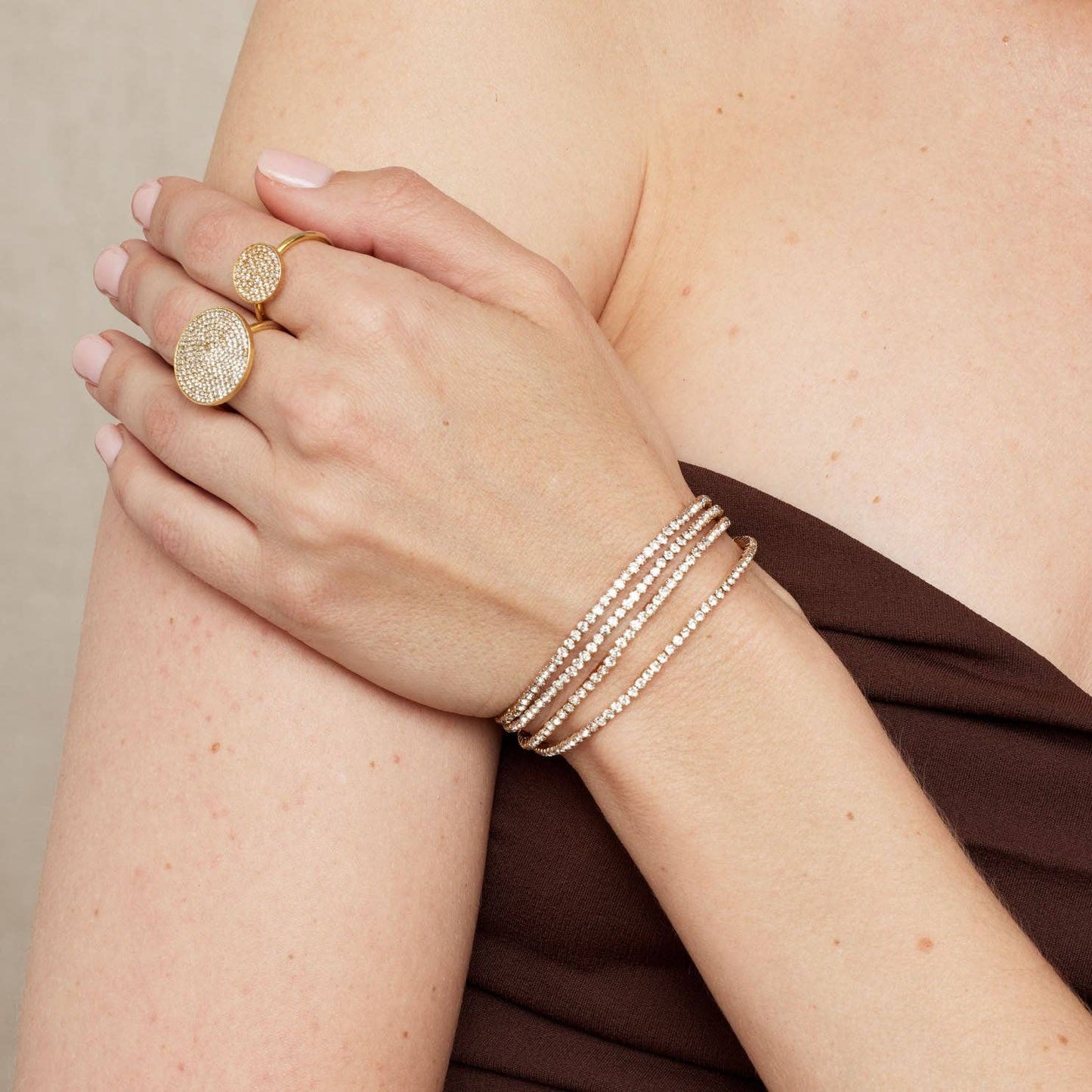 Tully Oversize Crystal Disc Gold Ring