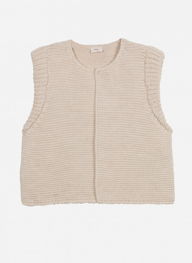 LEGRINGOU Sleeveless Knitted Cardigan in Ecru