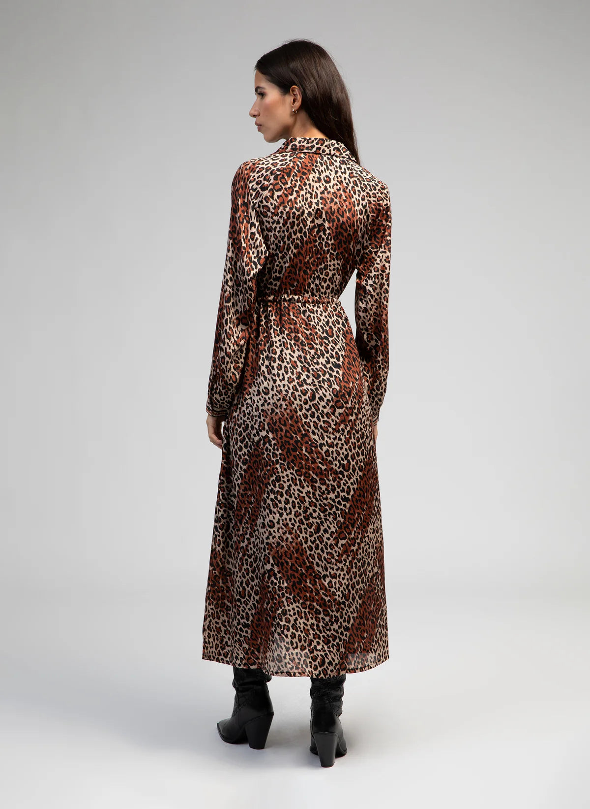 OSALLY Dress in Leopard