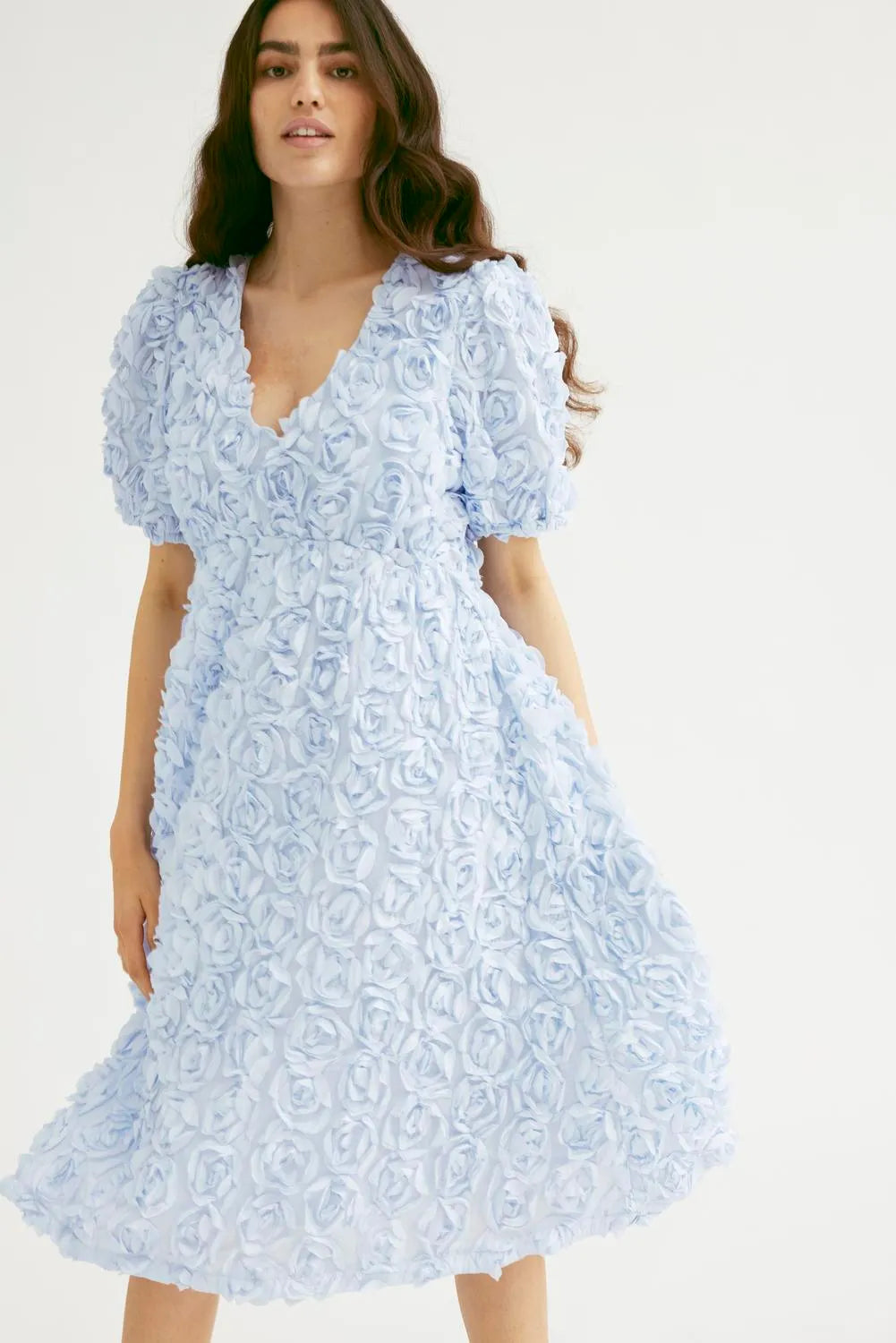 YASROSIVA Midi Dress in Halogen Blue