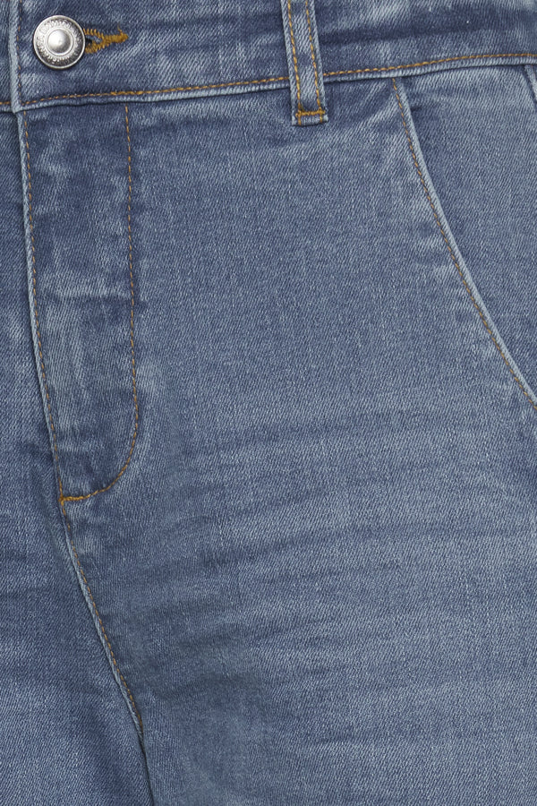 Boot Cut Denim Jeans in Medium Wash