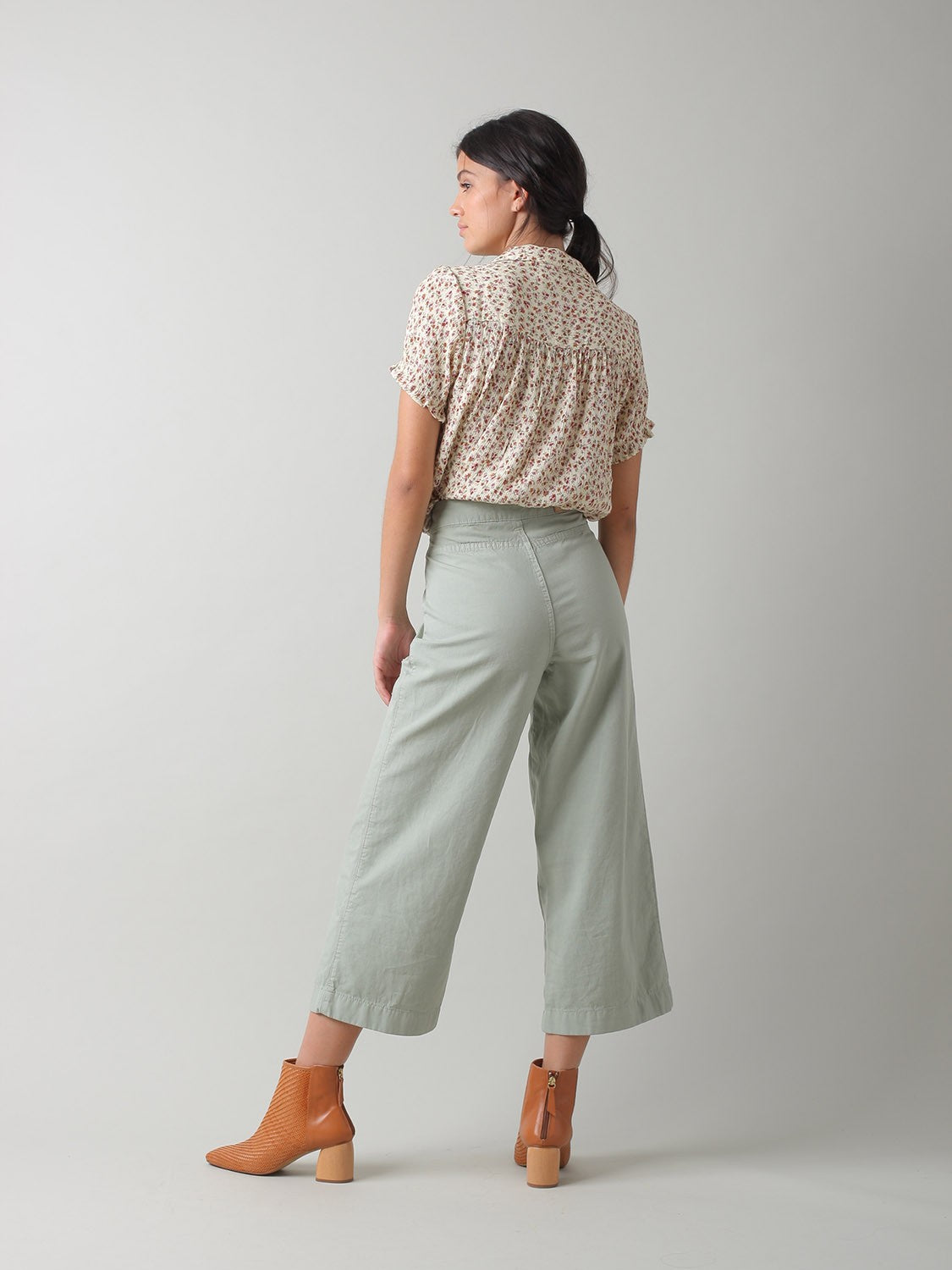 Linen Cotton Crop Trousers