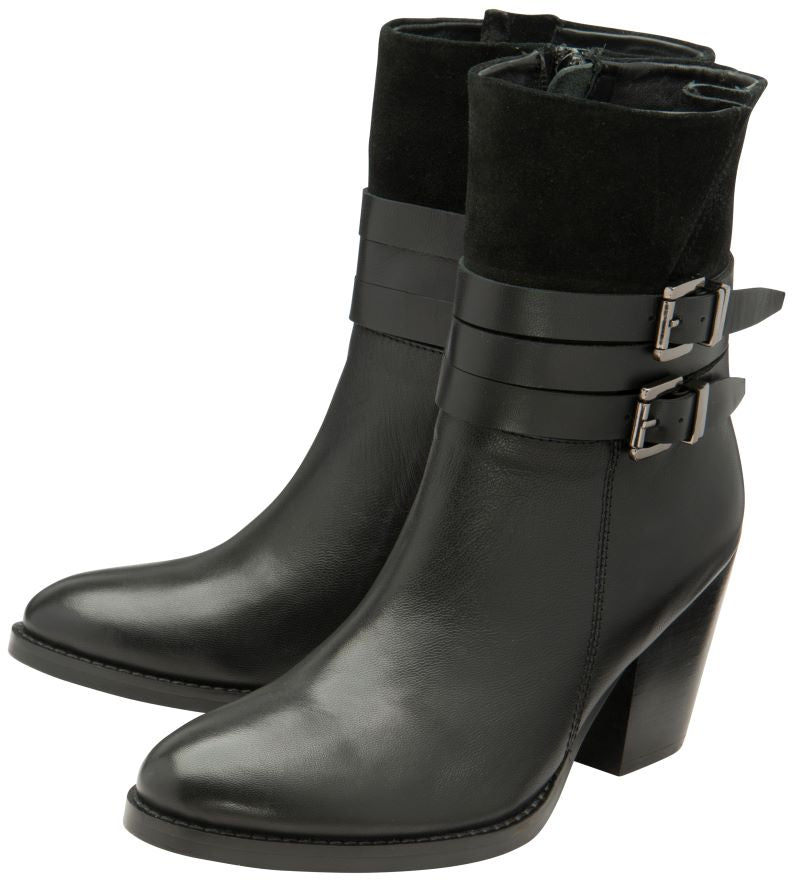 Shores Ankle Boot In Black