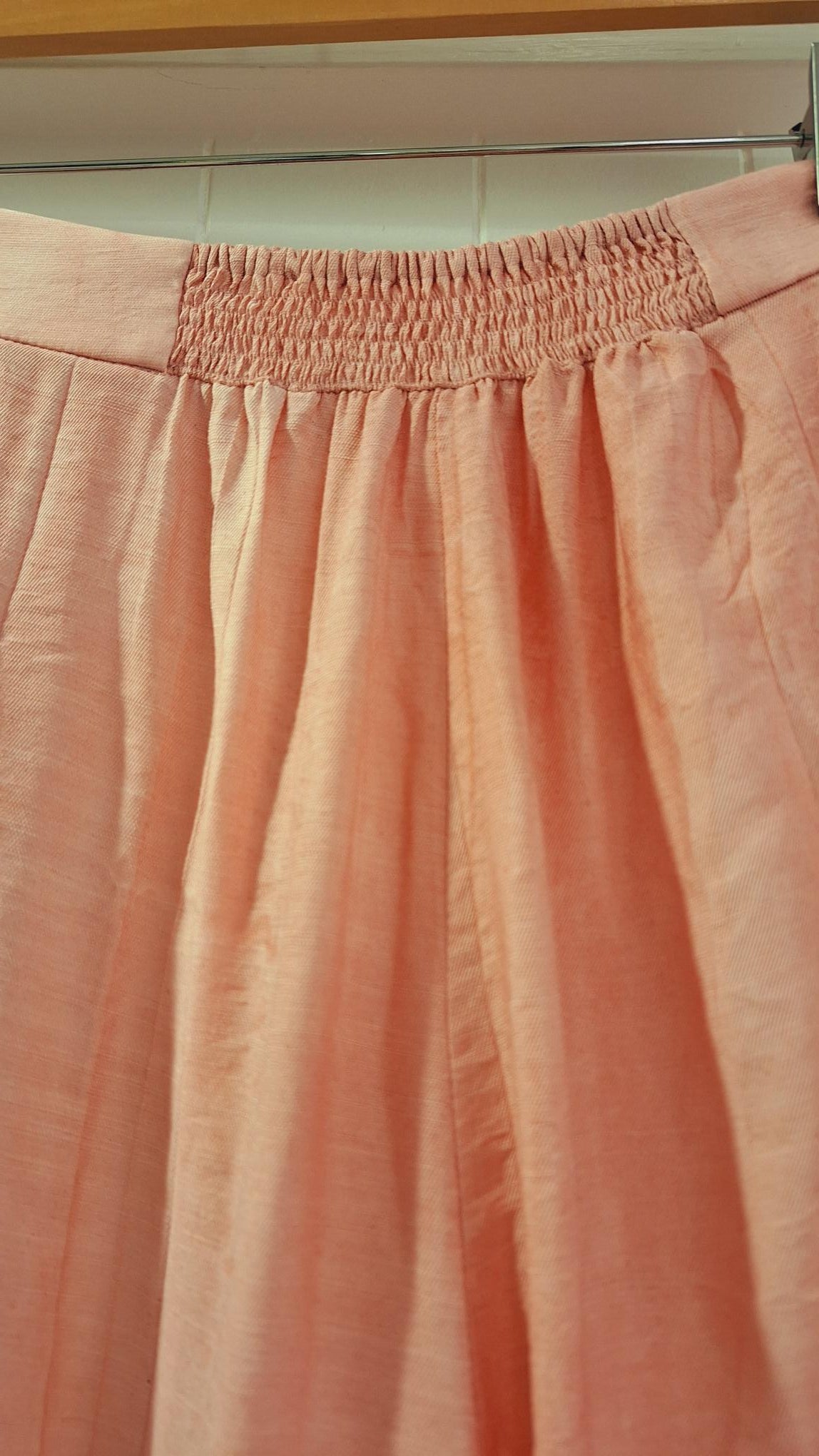 Wide Boy Trousers in Pink