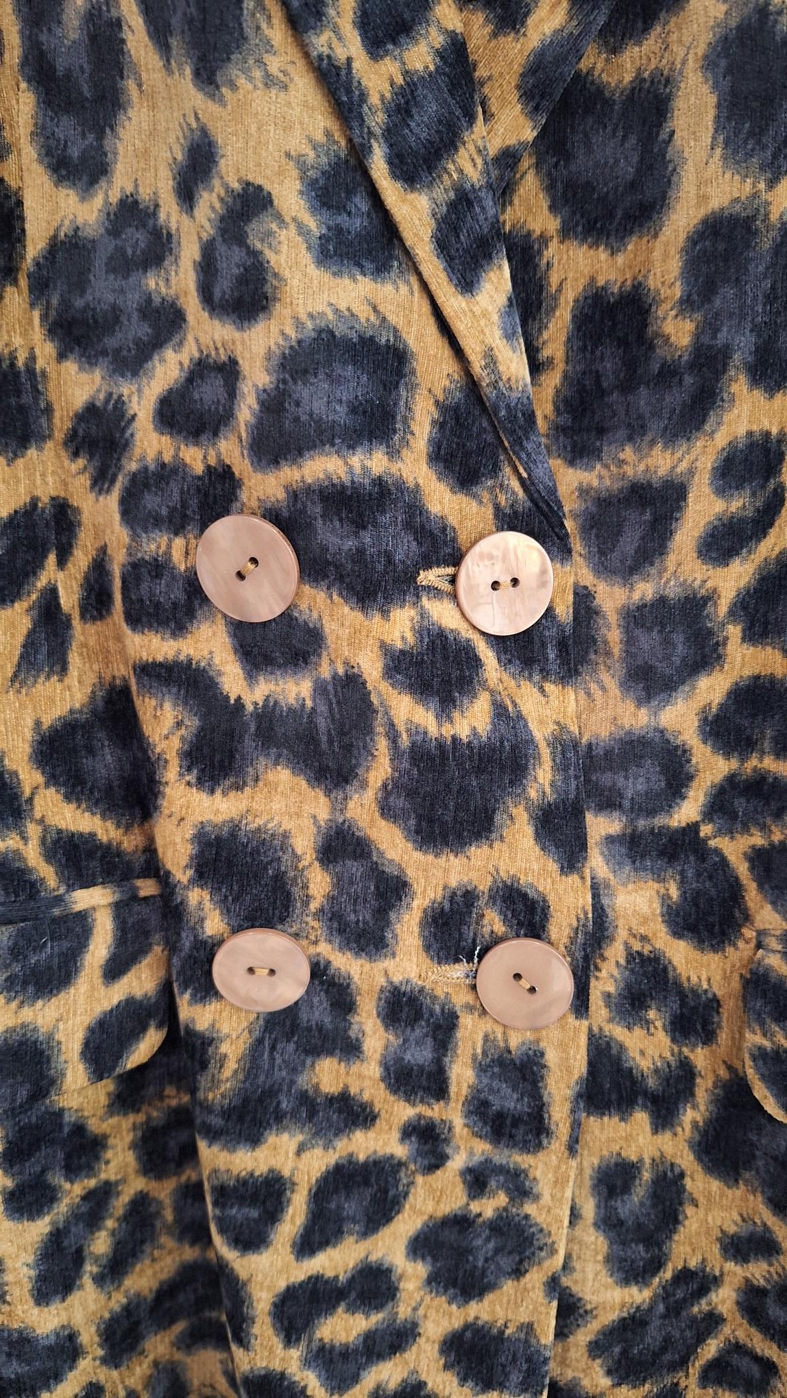 Anarchy Coat in Leopard