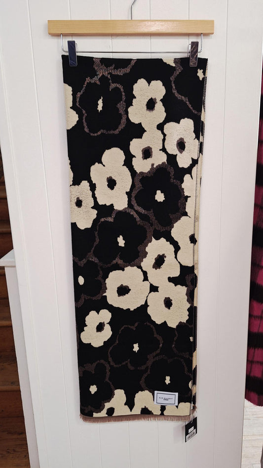 Everyday Winter Scarf in Black and Ivory Poppy
