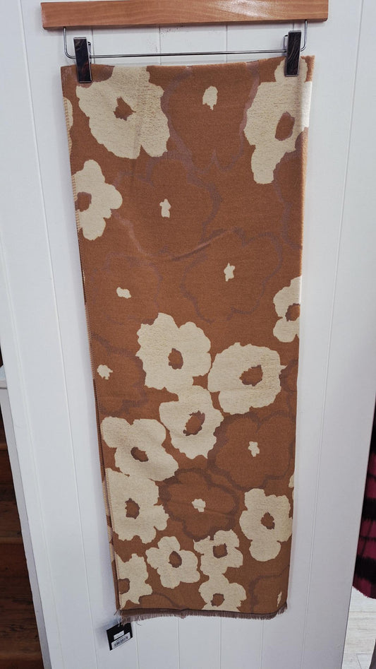 Everyday Winter Scarf in Sand and Ivory Poppy