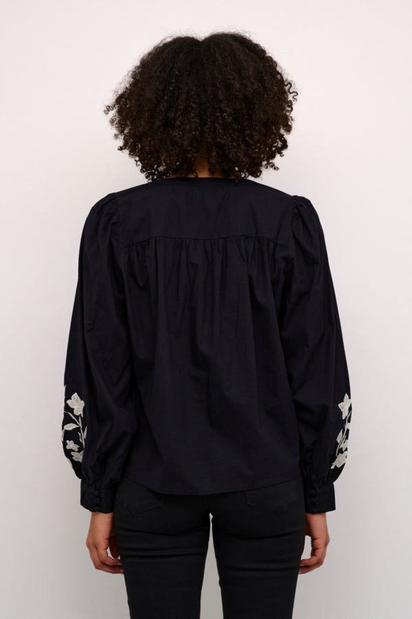 KAnatali Shirt in Deep Black