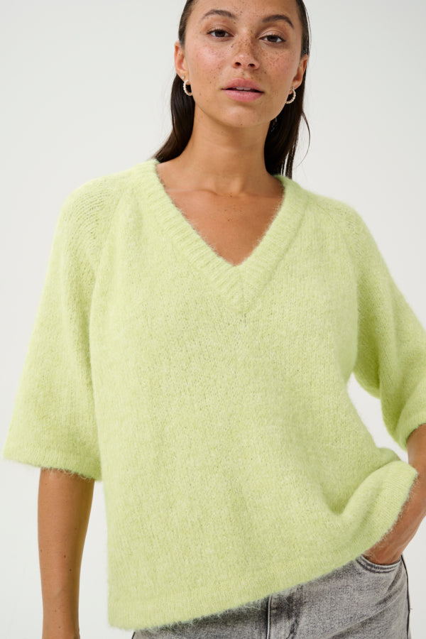 KAemilie V-neck Jumper in Lettuce Green