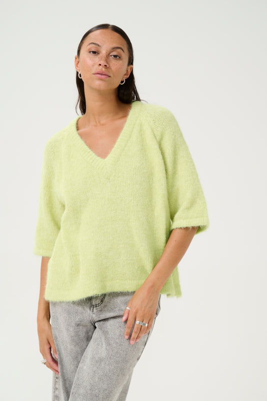 KAemilie V-neck Jumper in Lettuce Green