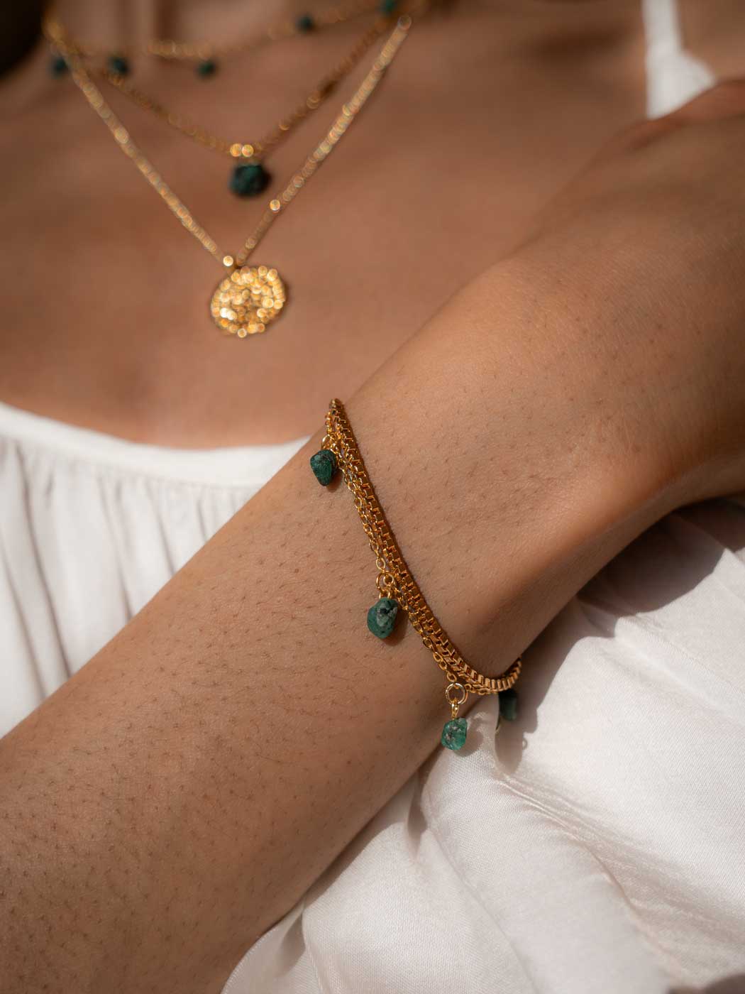 MOHICA RAW EMERALD CHARM BRACELET