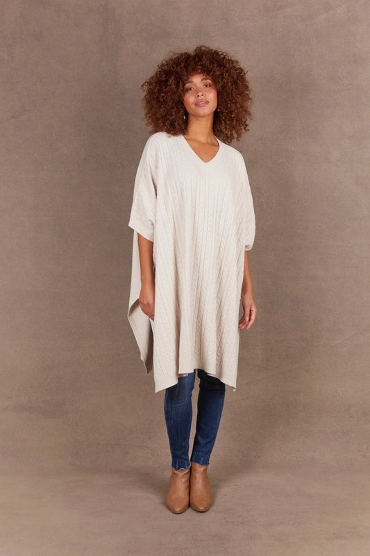 Alawa Cable Poncho in Winter Cream