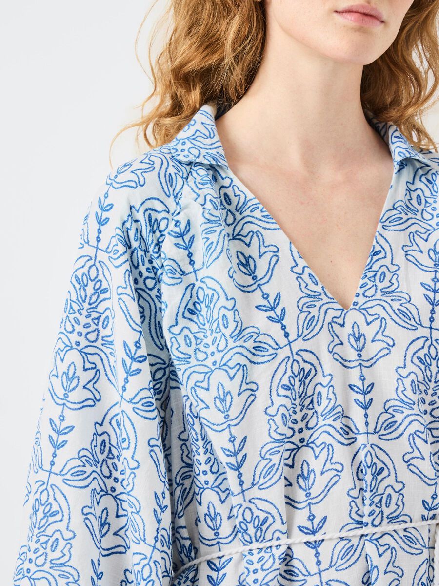 YASCINNI Short Dress in White & Blue Print