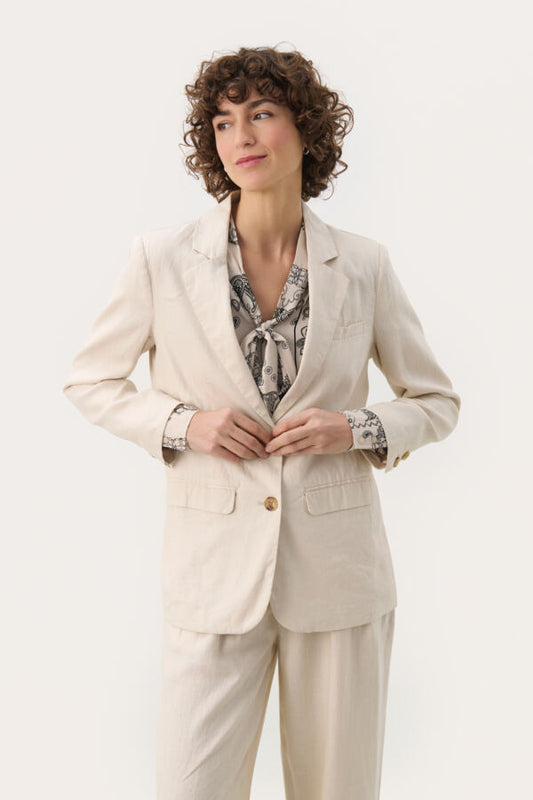 Nyan Blazer Jacket in French Oak