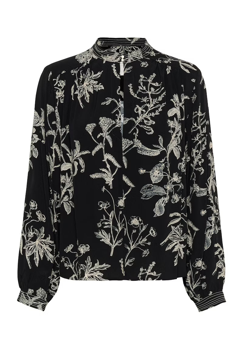 ShiromaPW Blouse in Black Botanical Print