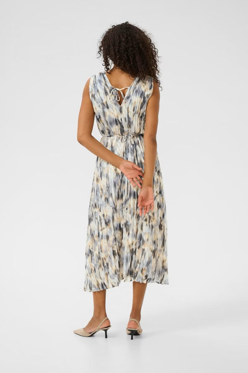 Kavicki Dress in Grey Blur