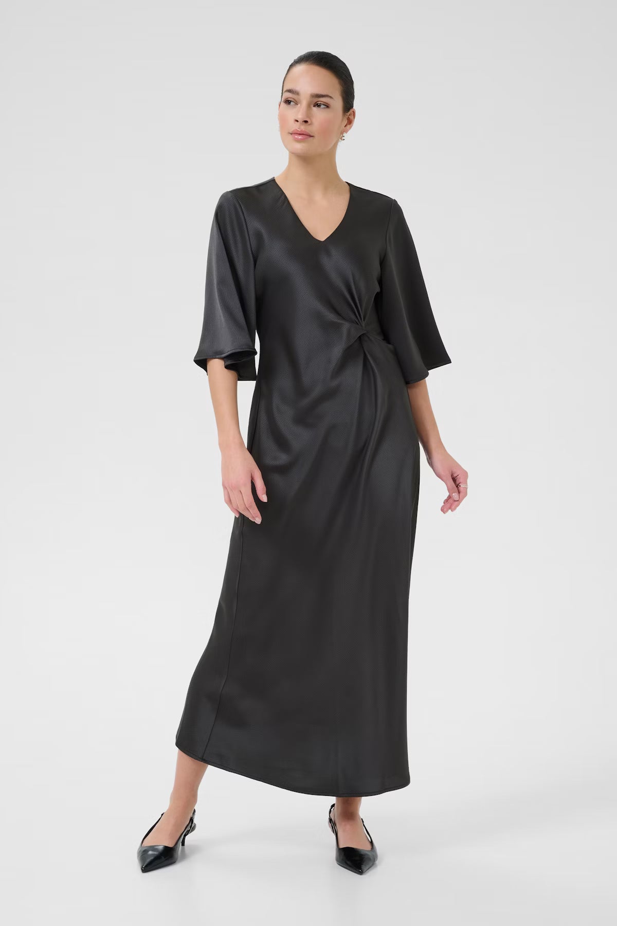 KApristine Dress in Black Oyster