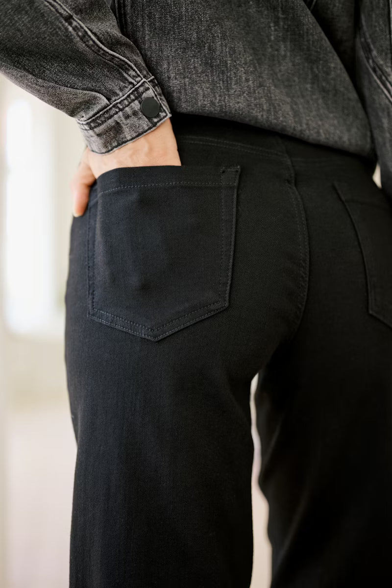 KAbrook High Waisted Regular Fit Jeans in Deep Black