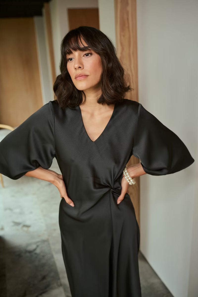 KApristine Dress in Black Oyster