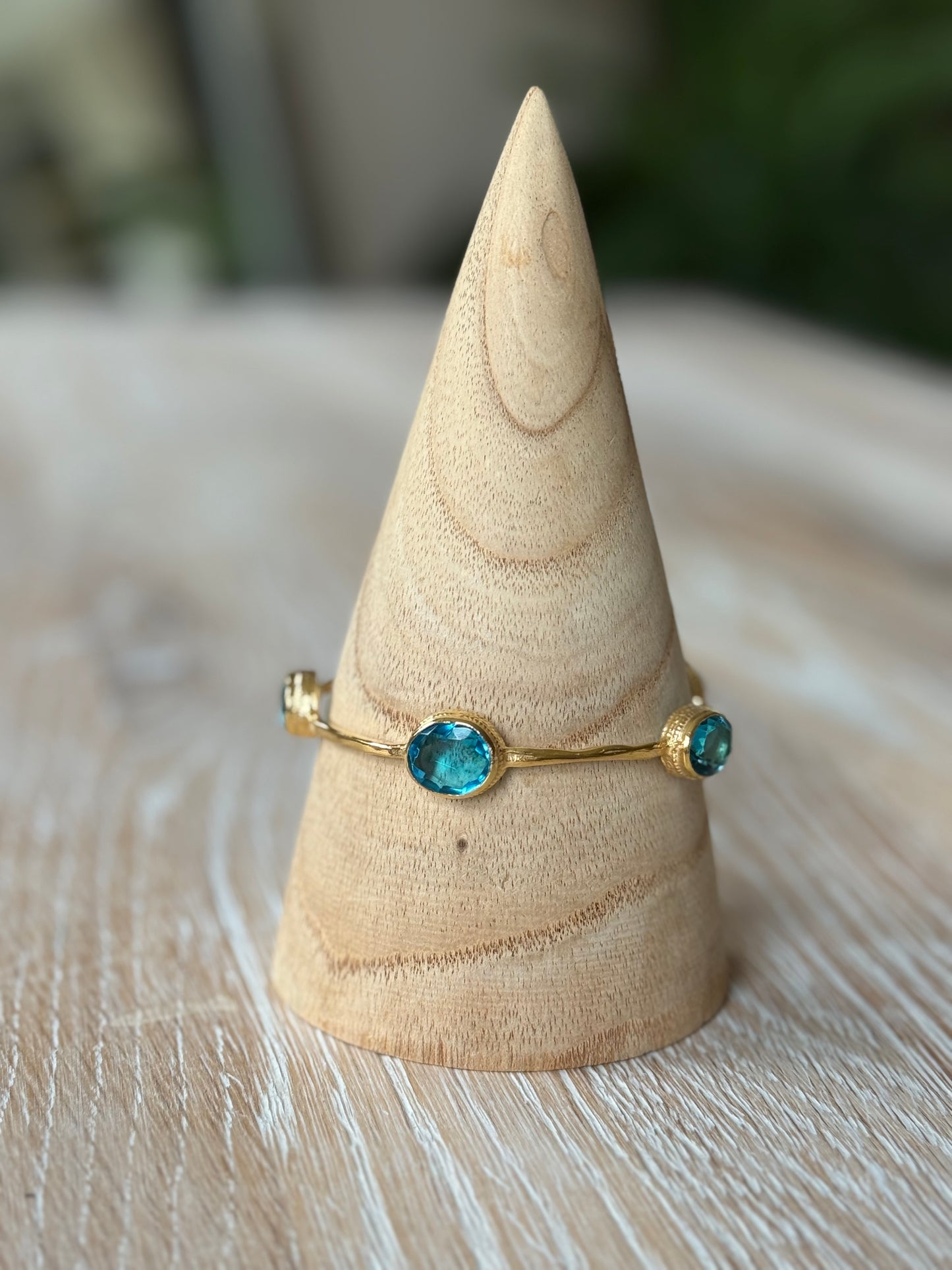 Gold Bracelet with Large Assorted Stones