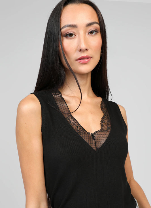 ASTURIE Cami in Black